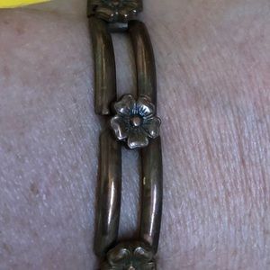 Sweet vintage (est 40’s) bracelet